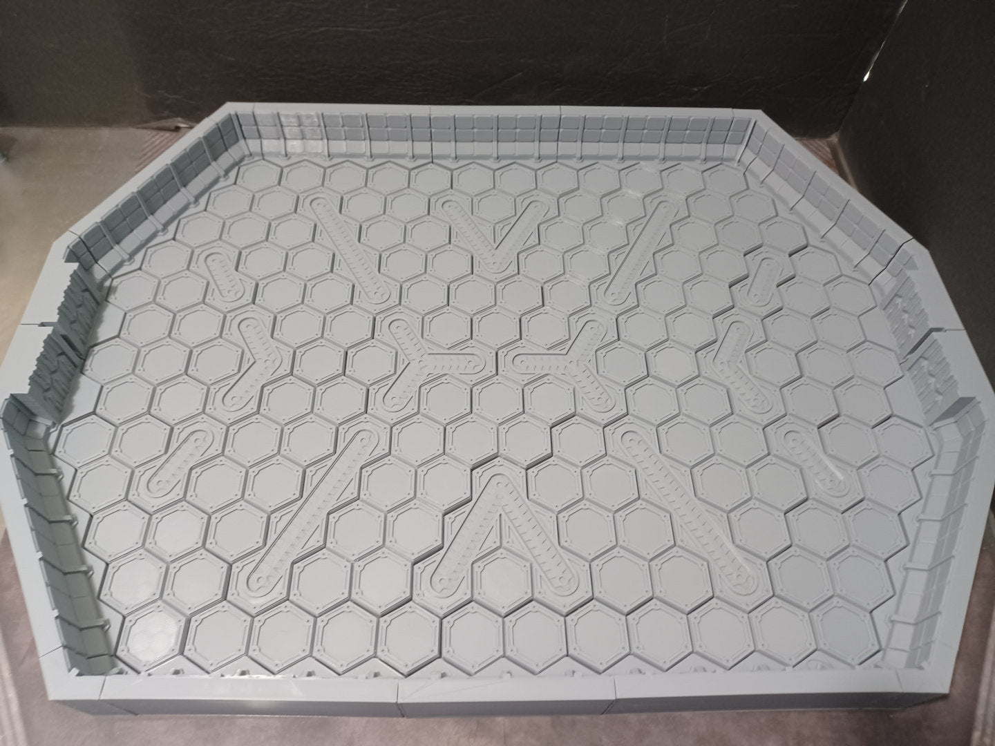 Mech Arena, Battlemechs 3D Printed Tabletop War Game Terrain Battletech / Steiner Inspired / Customizable Arena /Tournament Style Mech Arena