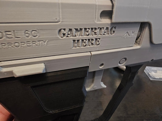 Halo Magnum M6G 1:1 Replica - 3D Printed Full-Size - Master Chief's Weaponry for Cosplay, Collectors, and Gamers, Customizable